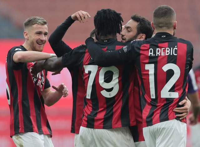  国际米兰逆转取胜，领跑意甲积分榜